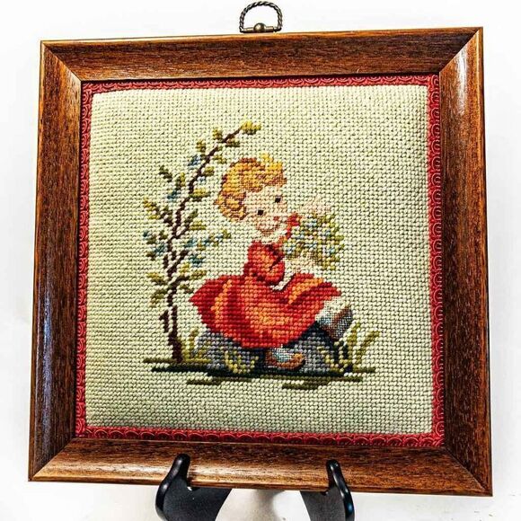 VTG Framed Little Blonde Girl Needlepoint Square Wall Decor Garner Muscatine, IA - Picture 2 of 11